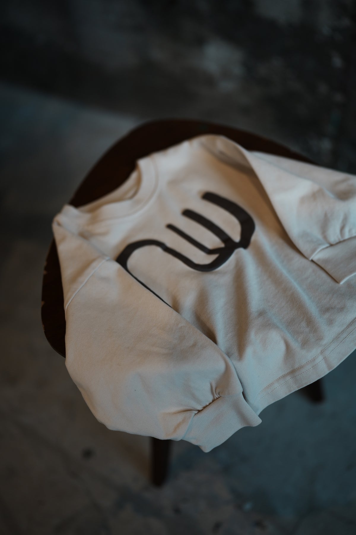 Wiggle Line Tee